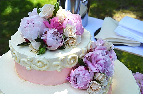 wedding cake