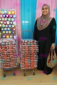renown gift customer